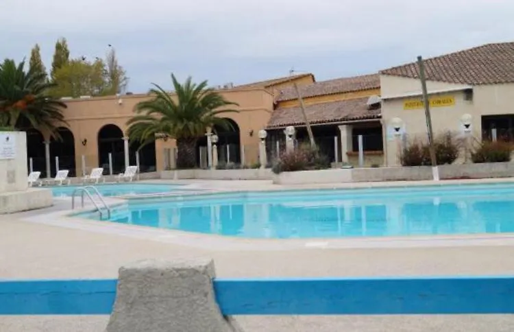 Appartement village 9 en résidence de vacances en Camargue Arles